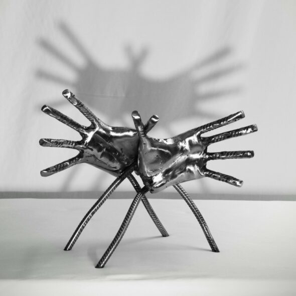 Yannick Fernandez, sculpture en fer à béton soudé et poli